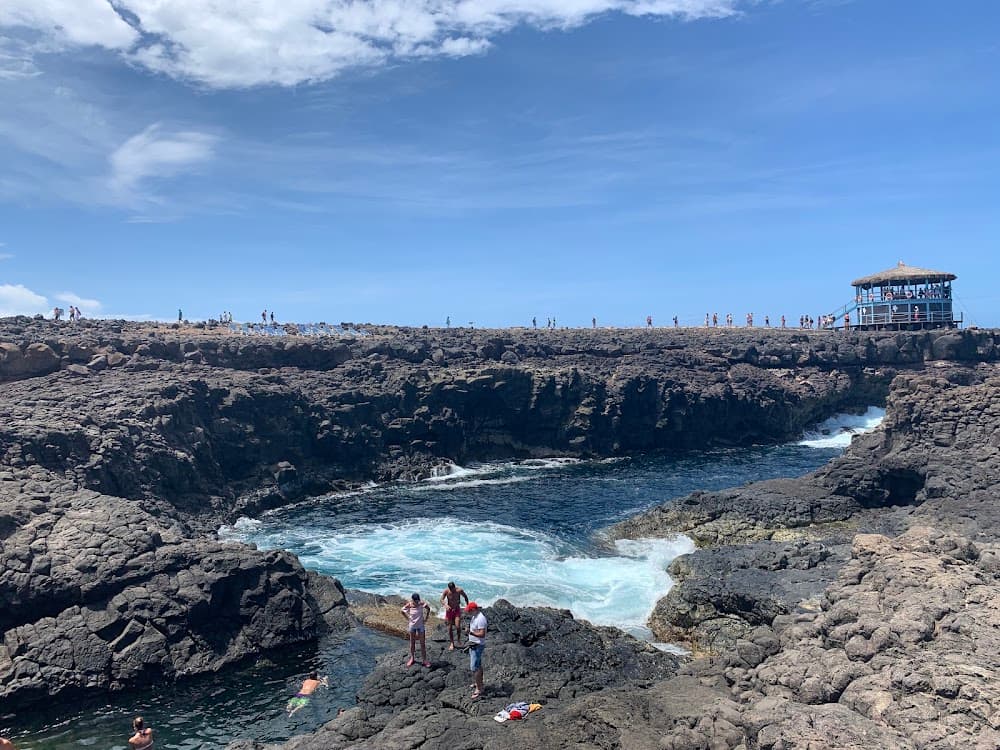 Buracona et l'Œil Bleu
